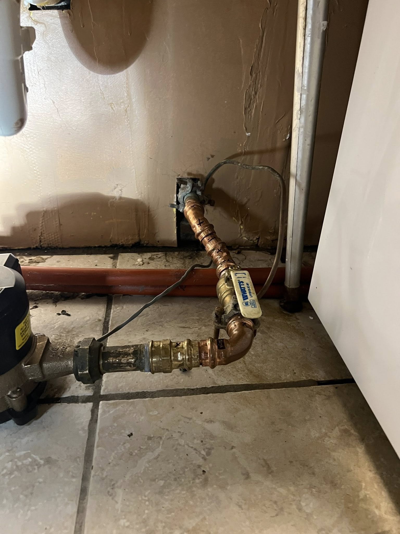Copper pipe installation